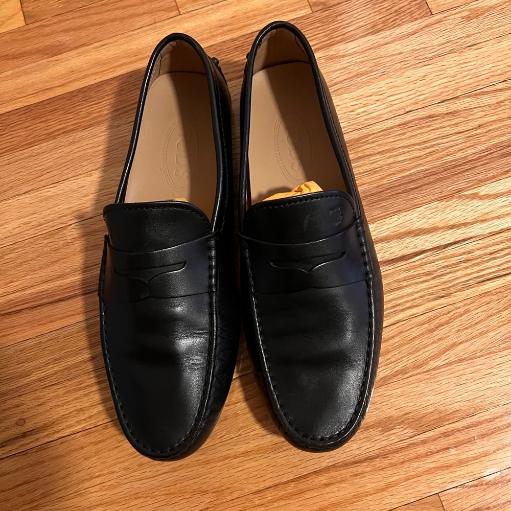 Tod’s Nuovo Gommino Driving Loafers